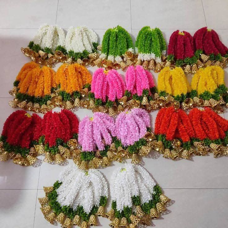 Artificial Garlands